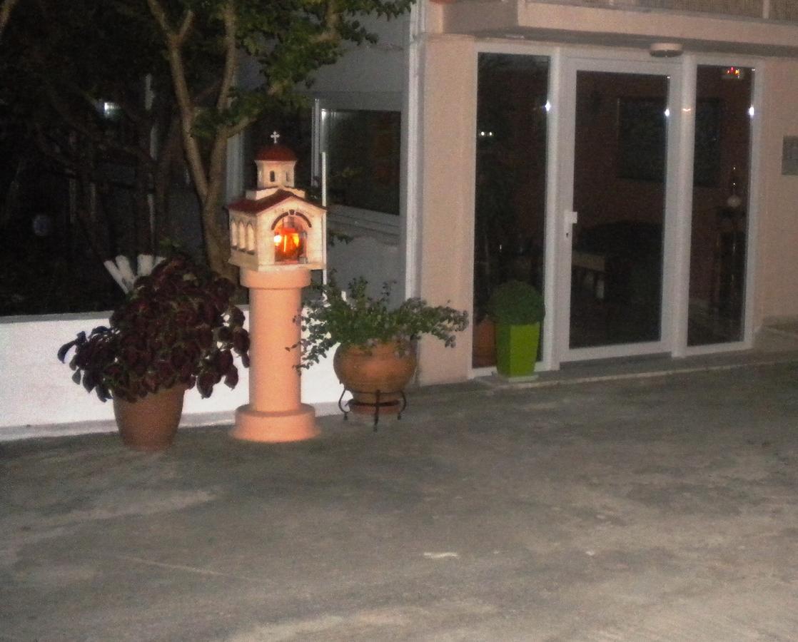 Tsakalos Apartments Αιδηψός Εξωτερικό φωτογραφία